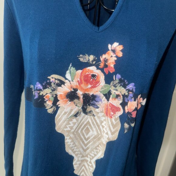 Altar’d state bull floral long sleeved tunic EUC - Picture 2 of 4